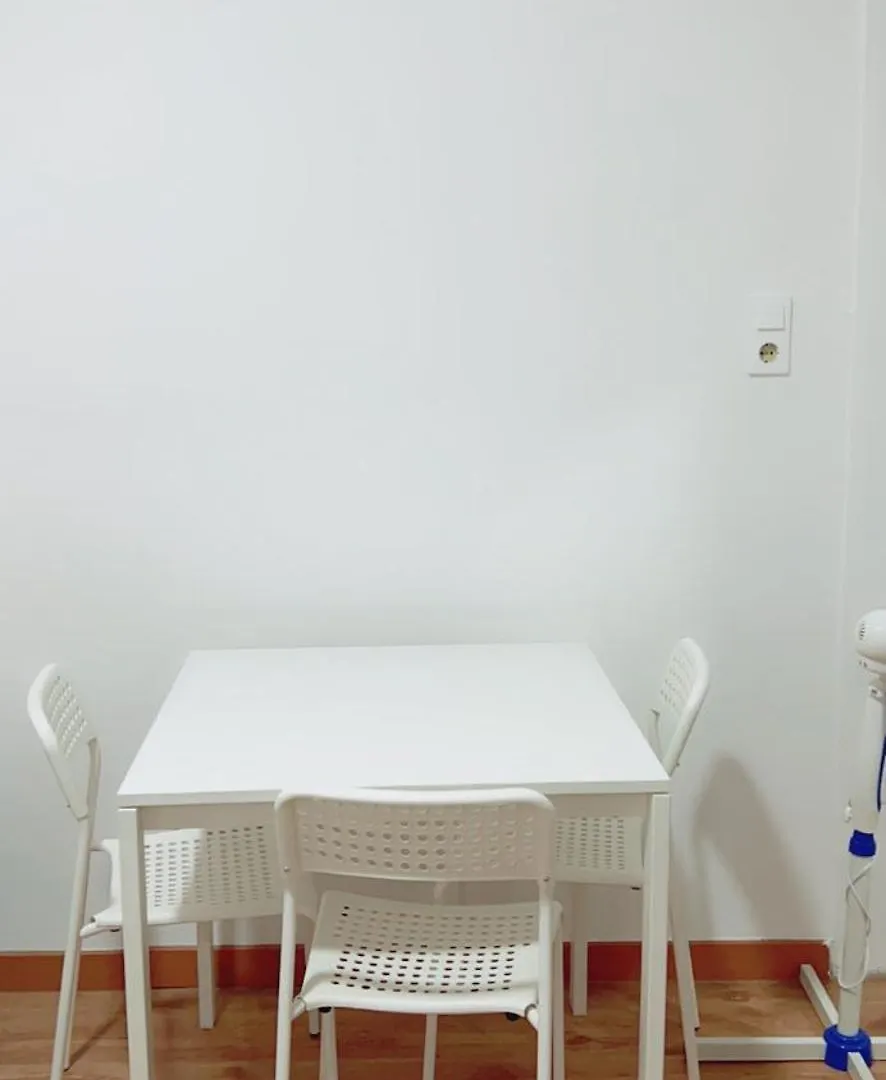 Sam Apartment 19A Viena